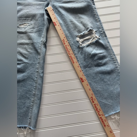 Madewell The Momjean in Ellendale Wash: Raw-Hem Edition - Size 27 - Picture 4 of 11